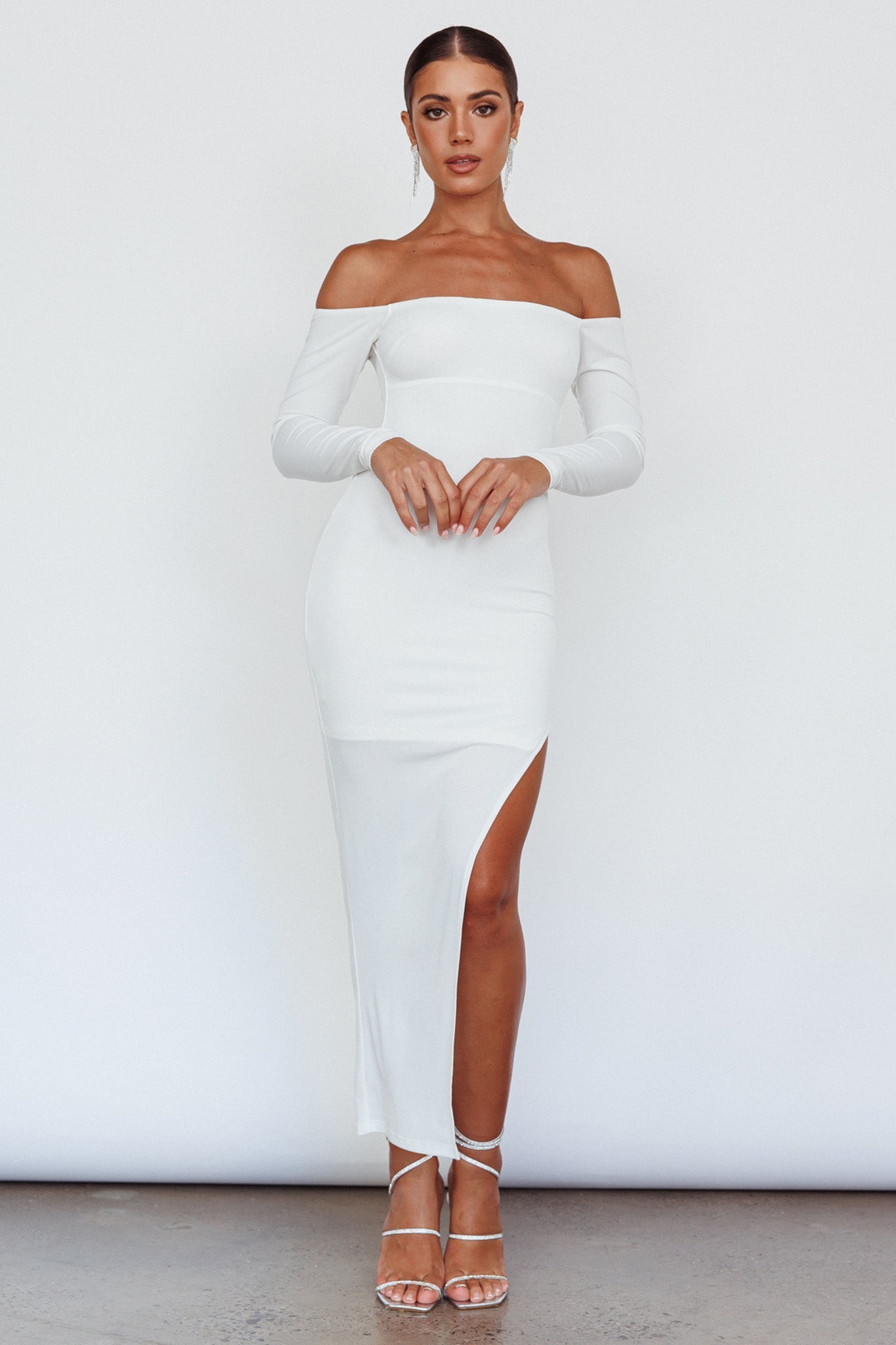 Sentimental Mood Off-Shoulder Midi Dress White
